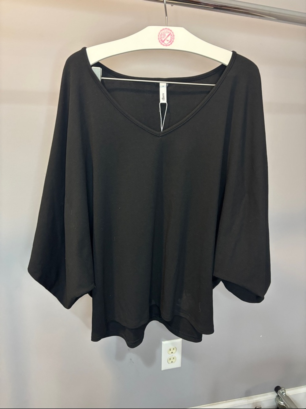 glam Black V-Neck Dolman Sleeve Tunic Top